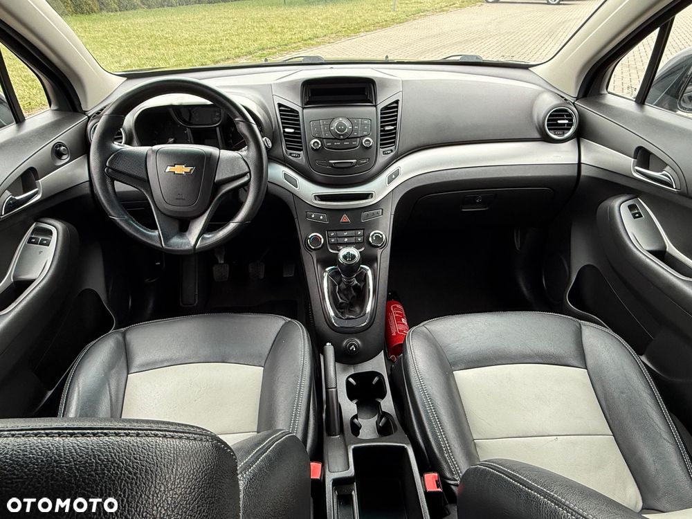 Chevrolet Orlando - 31