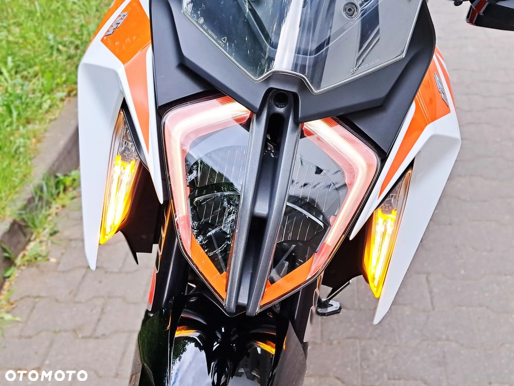 KTM Super Duke - 5