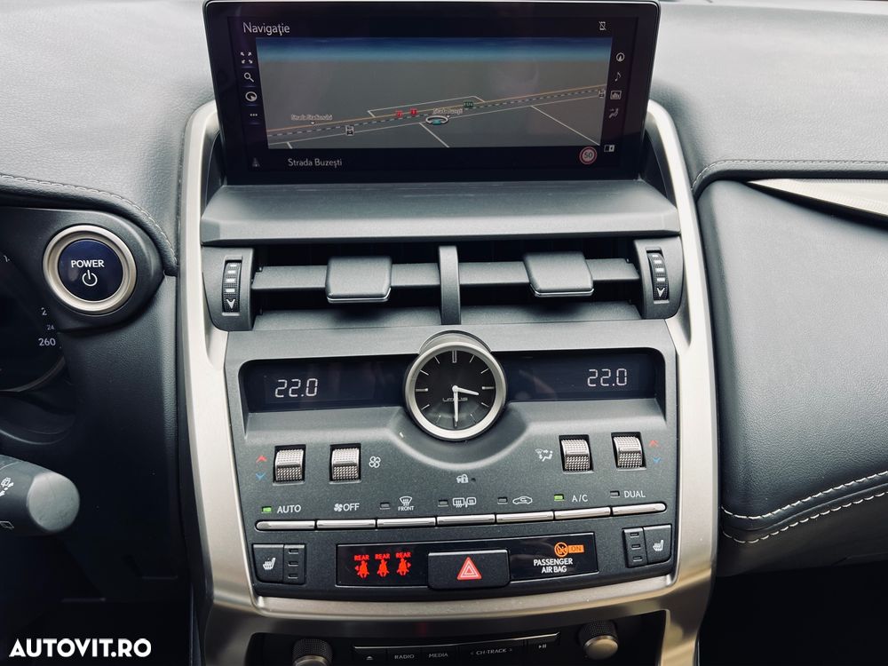 Lexus Seria NX 300h Executive Line - 10