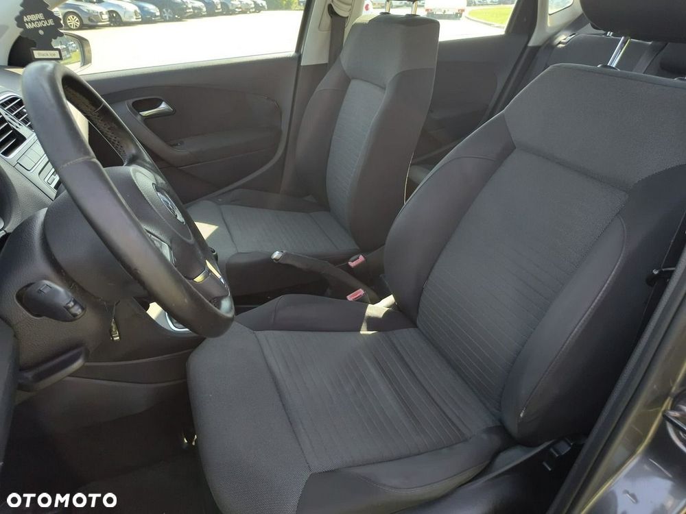 Volkswagen Polo - 9