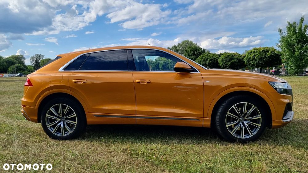 Audi Q8 - 10