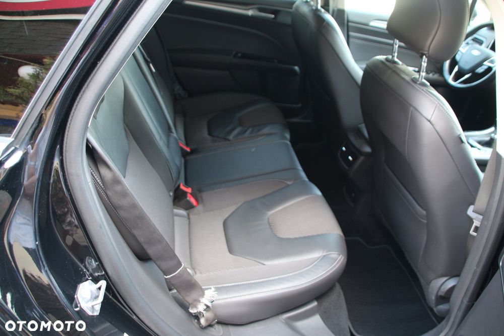 Ford Mondeo 2.0 TDCi STart-Stopp Titanium - 21