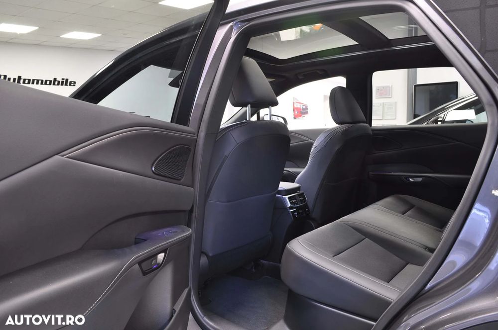 Lexus Seria RX 450h+ (Plug-in-Hybrid) Executive Line - 13