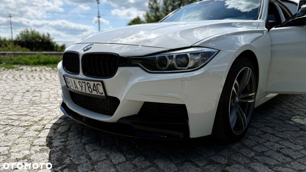 BMW Seria 3 335xi - 15