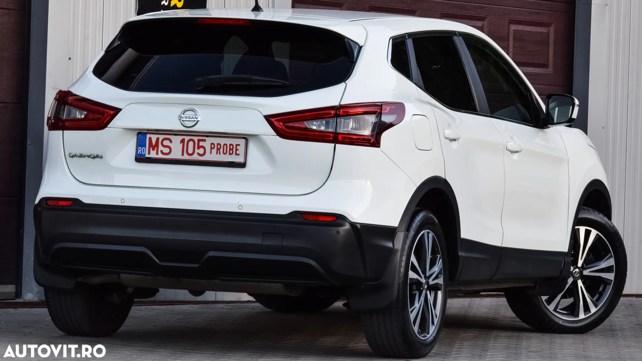 Nissan Qashqai 1.3 DIG-T VISIA - 5