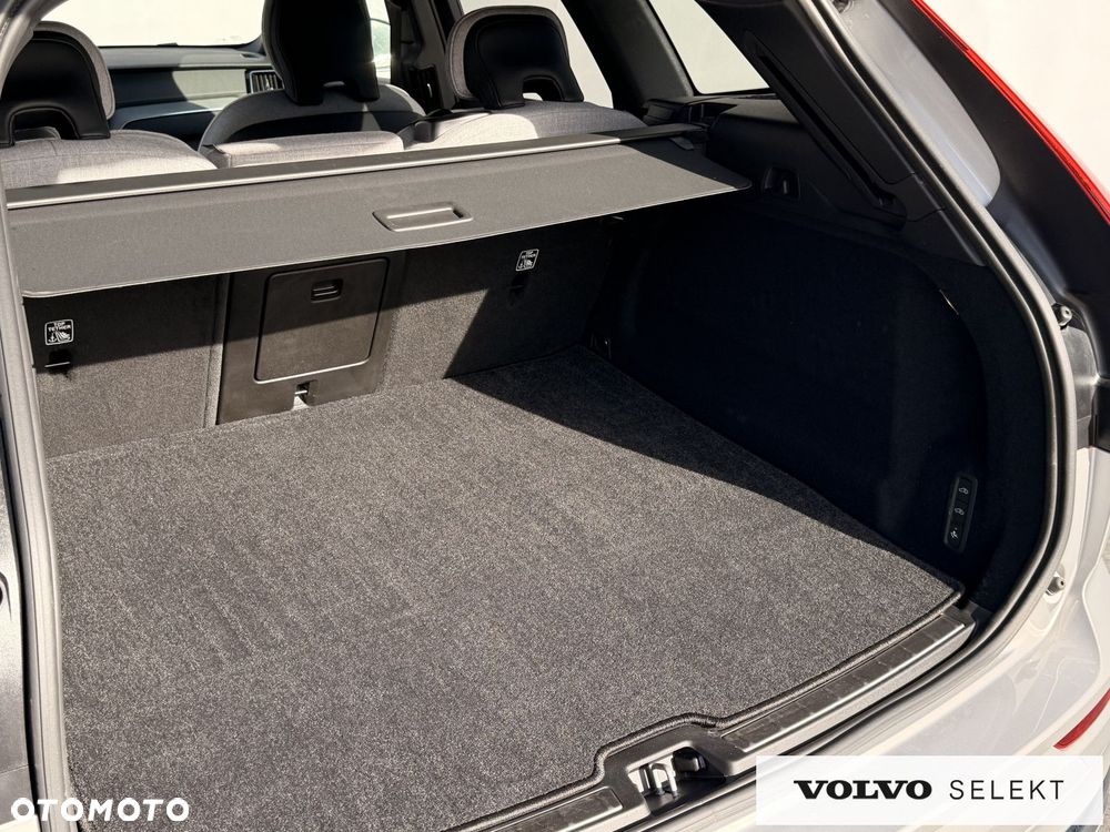 Volvo XC 60 - 32