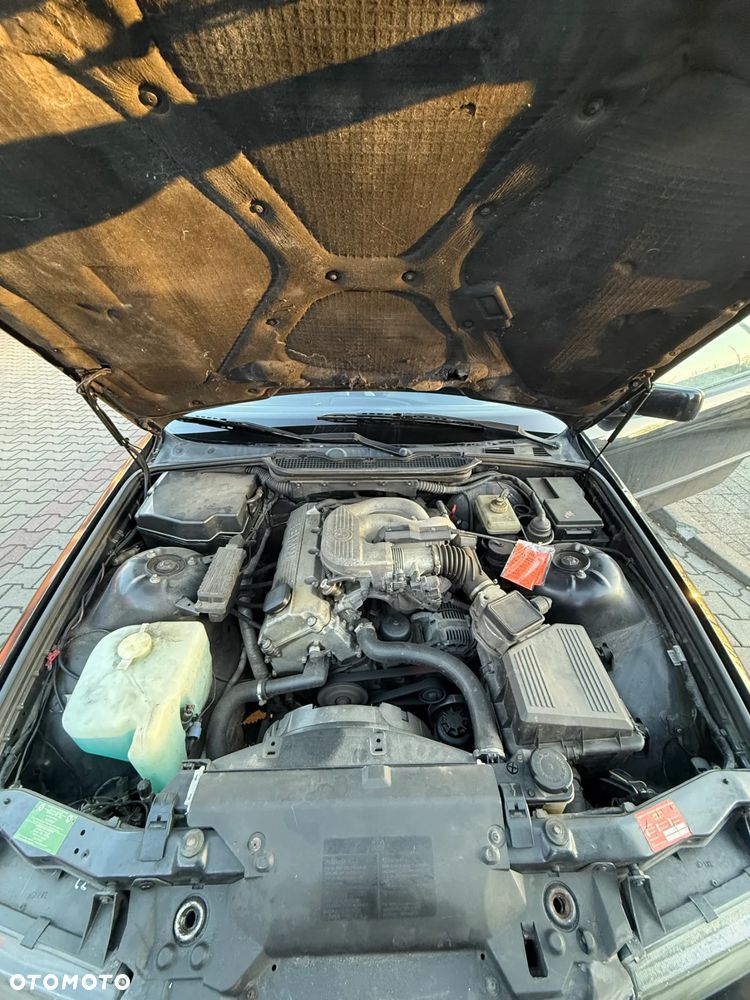 BMW Seria 3 316i - 17