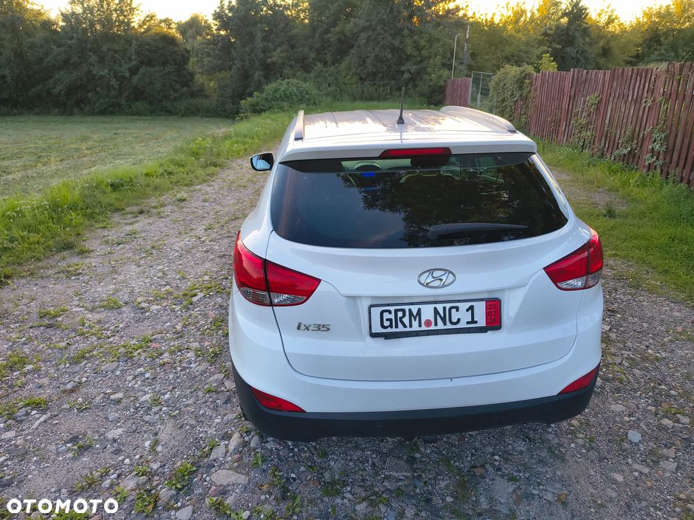 Hyundai ix35 blue 1.6 2WD Finale Gold - 17
