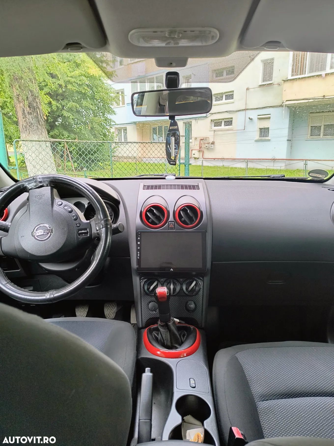 Nissan Qashqai - 1