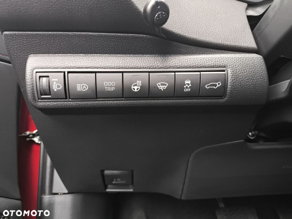 Toyota Corolla 2.0 Hybrid GR Sport Dynamic - 22