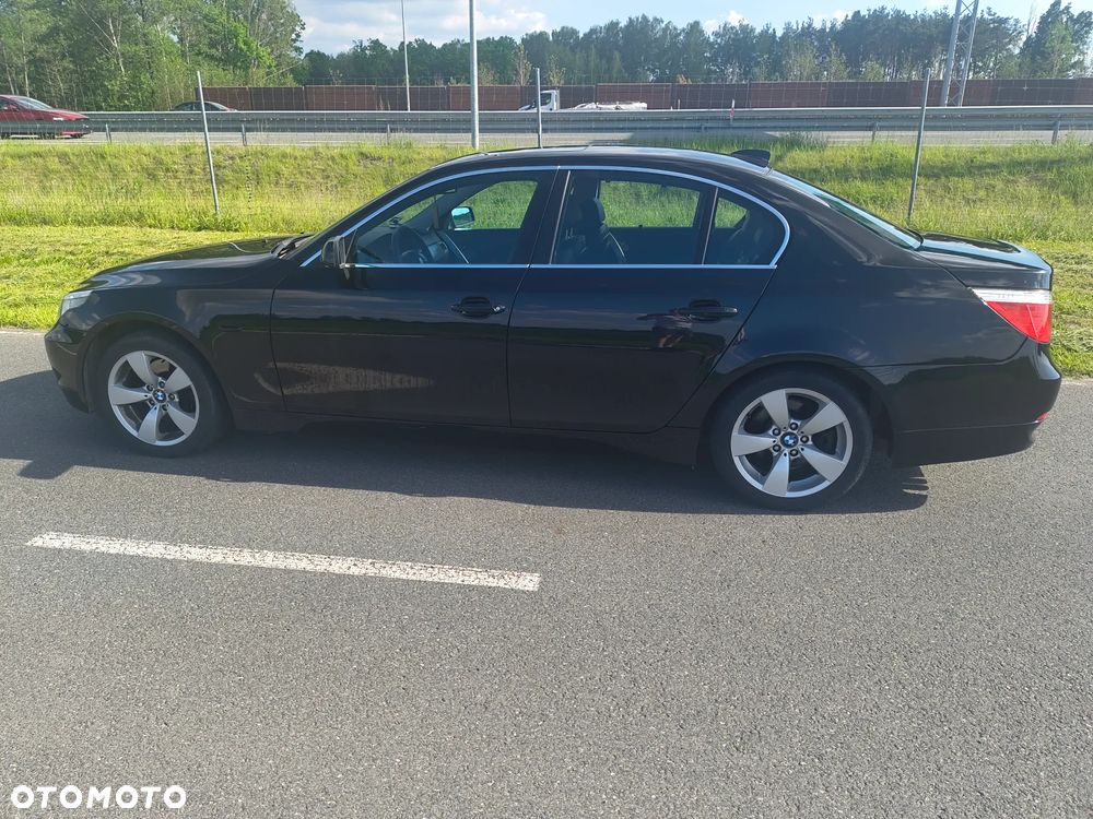 BMW Seria 5 - 16