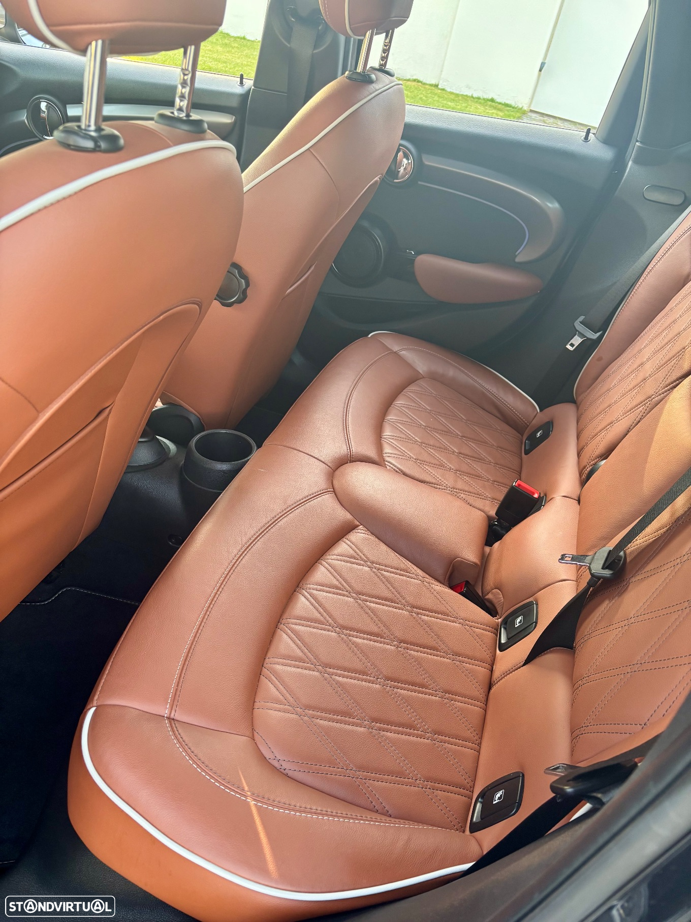 MINI 5 Portas Cooper S Premium Extra Yours Auto - 8