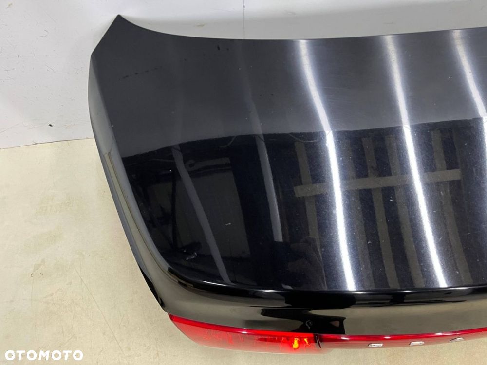 Klapa bagażnika Hyundai Grandeur 4 IV 05-11r. tylna AA - 8