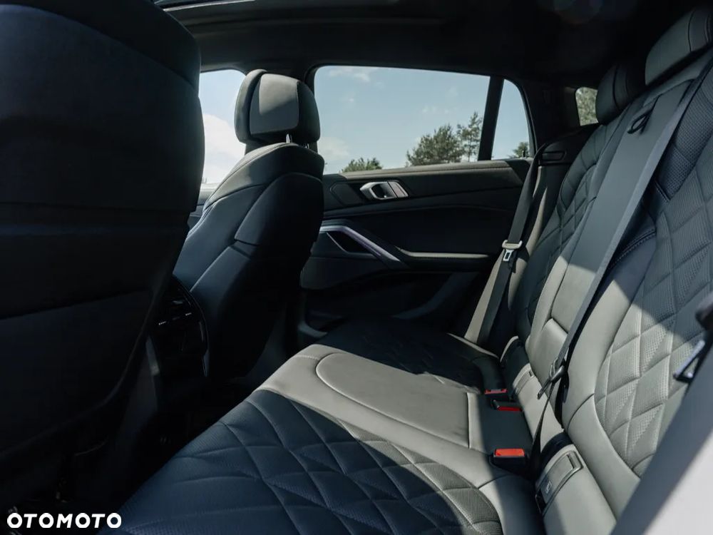 BMW X6 xDrive30d - 15