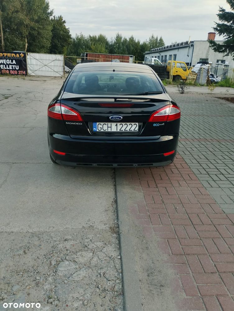 Ford Mondeo 1.8 TDCi Titanium - 9