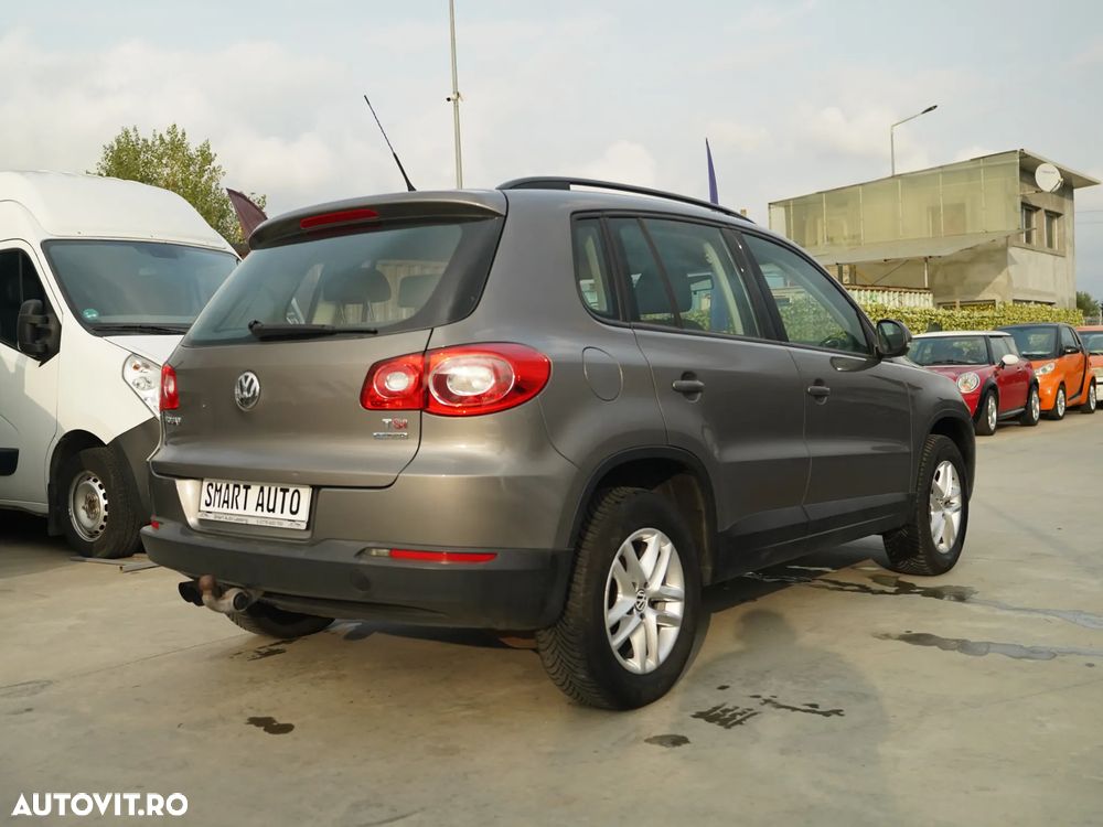 Volkswagen Tiguan - 4