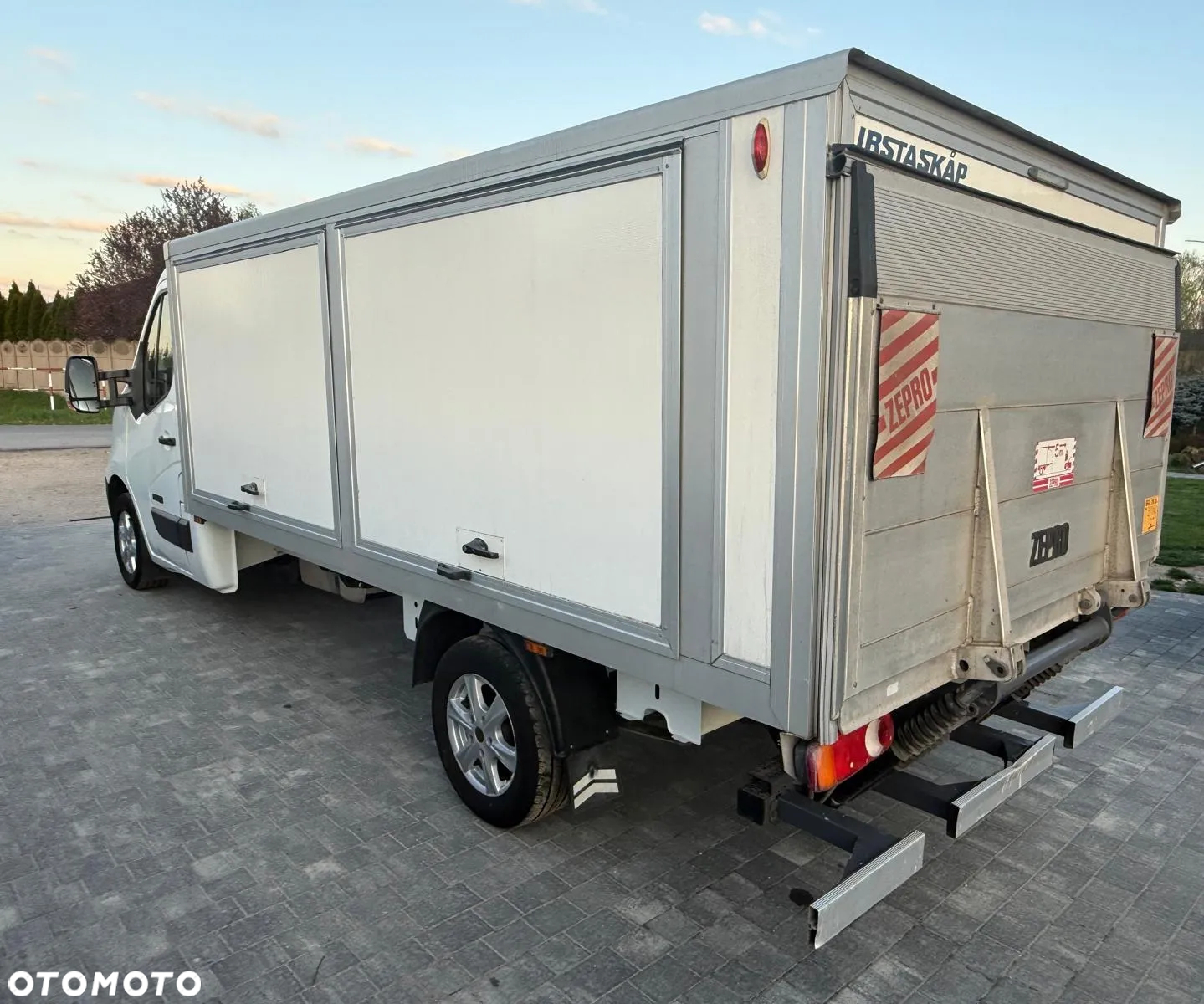 Nissan NV400 - 2