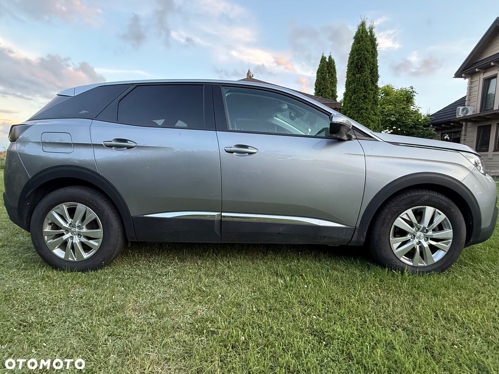 Peugeot 3008 1.6 BlueHDi Active S&S - 9
