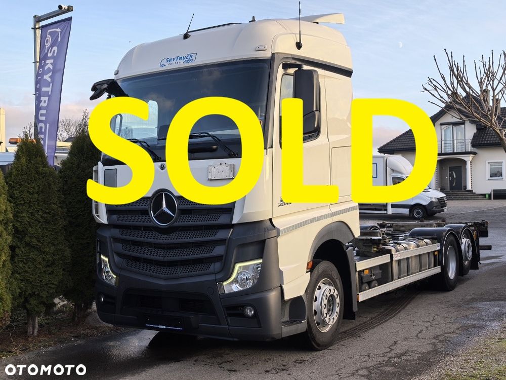 Mercedes-Benz Actros 2545 * Rozstaw 4900mm * Standard * MP5 z lusterkami * - 1