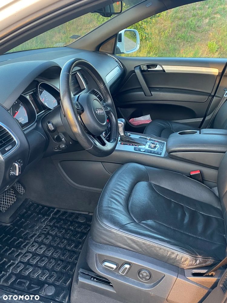 Audi Q7 3.0 TFSI Quattro Tiptronic - 13
