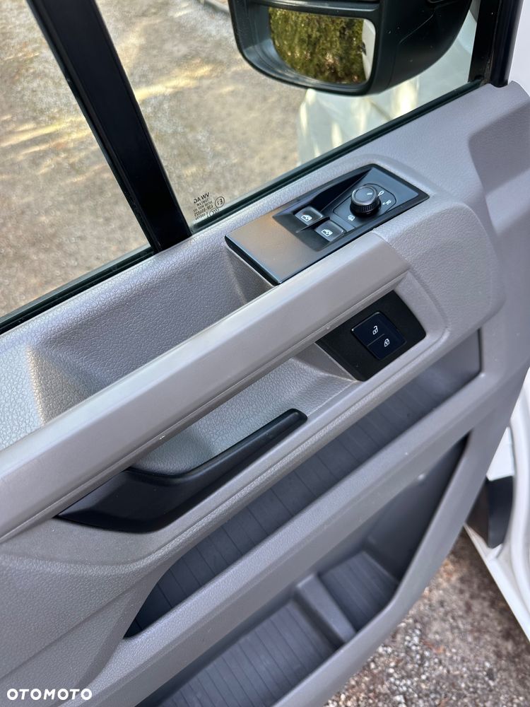 Volkswagen Crafter - 23