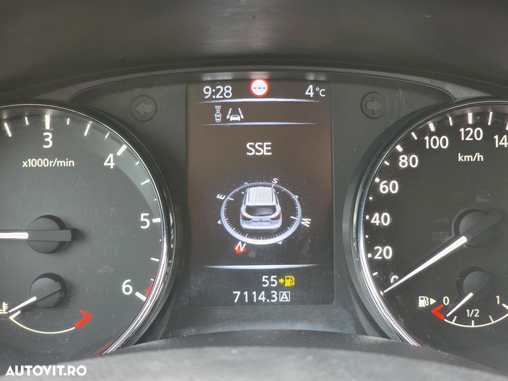 Nissan Qashqai 1.5 DCI N-Connecta - 22