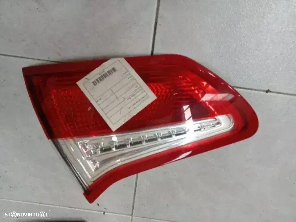Farolim esquerdo da mala Citroen C4 II / 9672155880 - 1