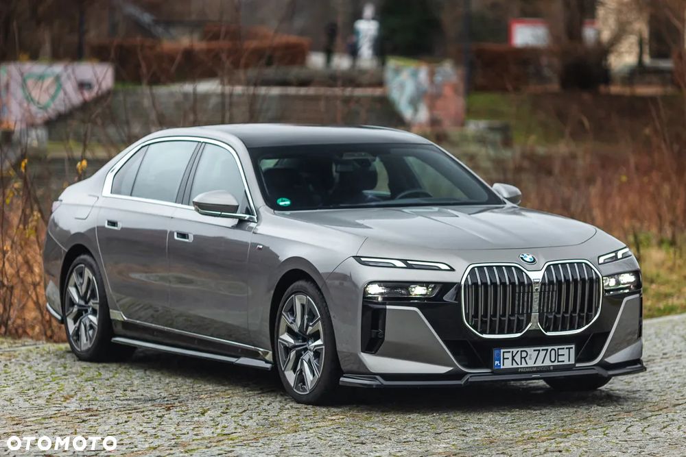 BMW Seria 7 740d xDrive sport - 4