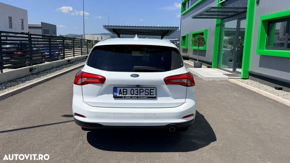 Ford Focus 2.0 EcoBlue Active - 4