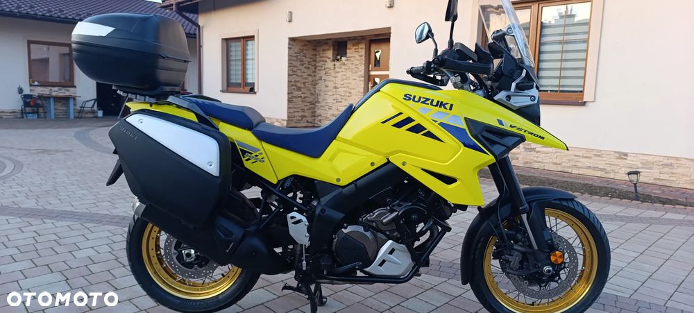 Suzuki V-STROM - 3