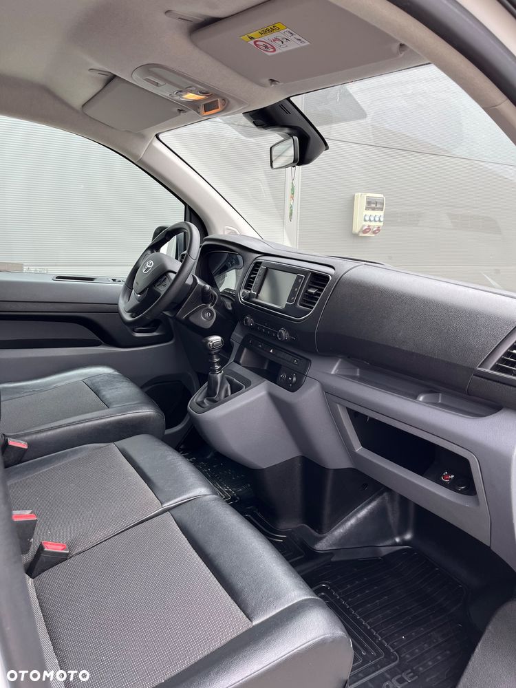 Toyota Proace - 12