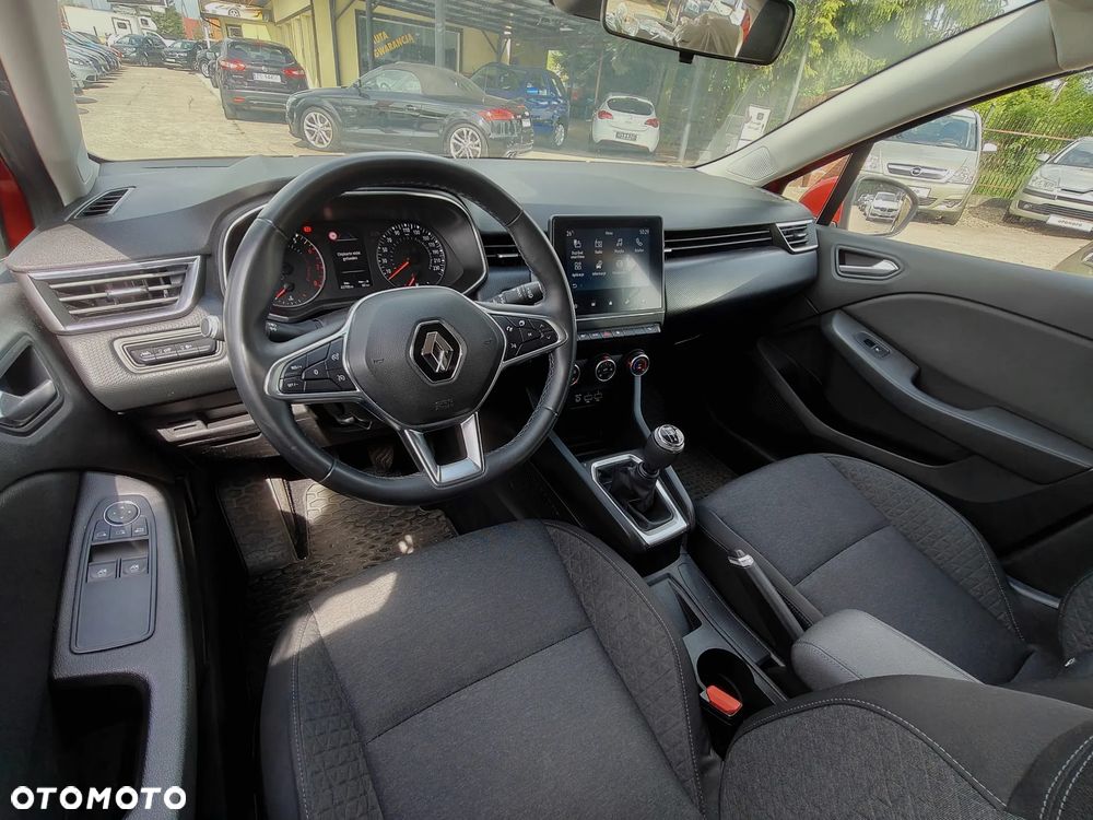 Renault Clio - 9