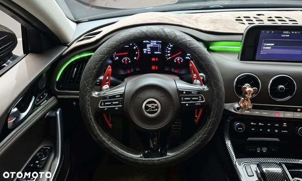 Kia Stinger 2.0 T-GDI GT Line - 8