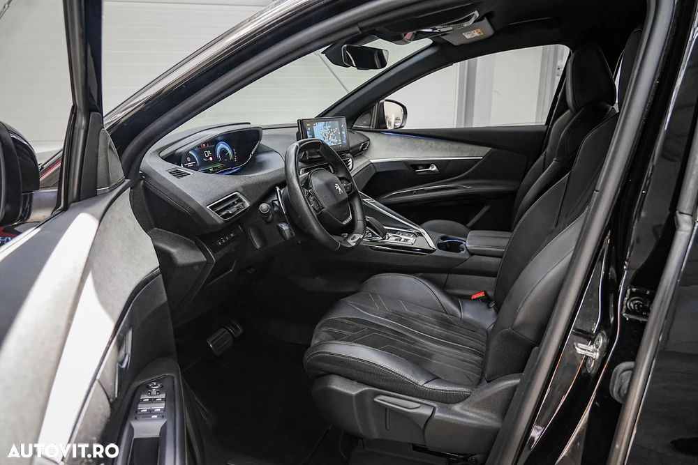 Peugeot 3008 Plug-In Hybrid 225 e-EAT8 GT - 6