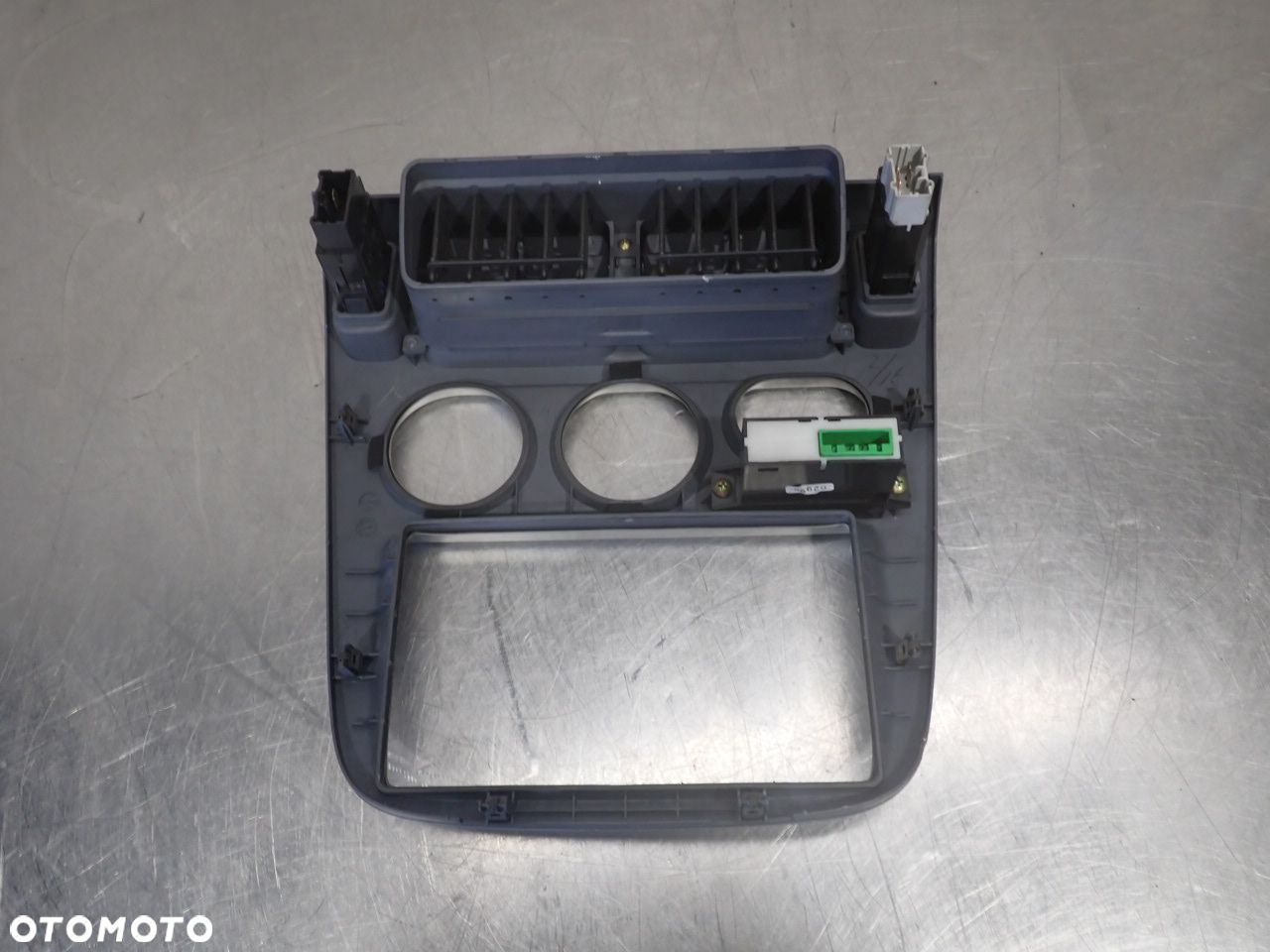KONSOLA ŚRODKOWA HONDA HR-V 1.6 M17071  M17479  77210-S2HA-G000 - 4