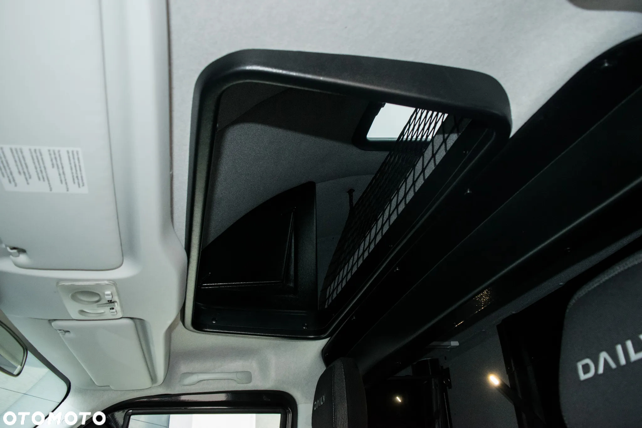Iveco DAILY 72C18 Autokontener - 26