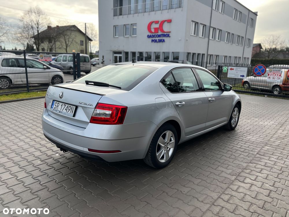 Skoda Octavia 1.5 TSI ACT Ambition - 5