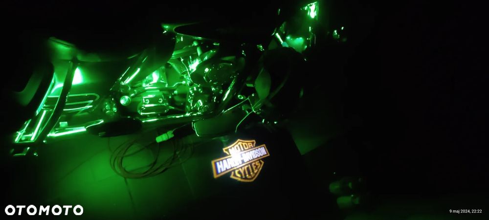 Harley-Davidson FLHTCU Ultra - 17