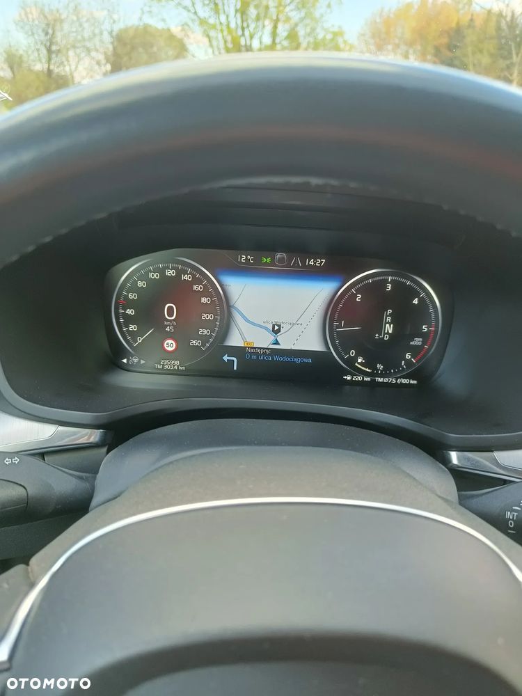 Volvo V60 D3 Geartronic Momentum - 13