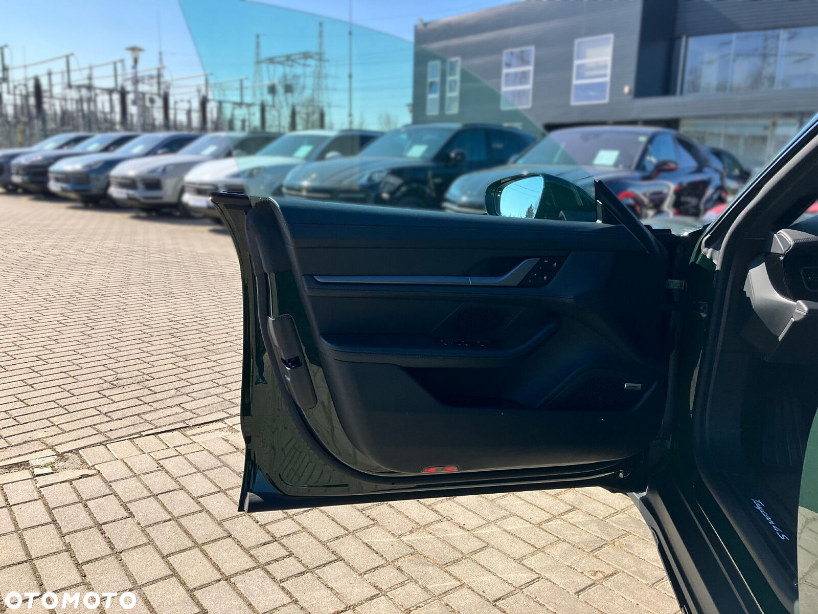 Porsche Taycan - 19