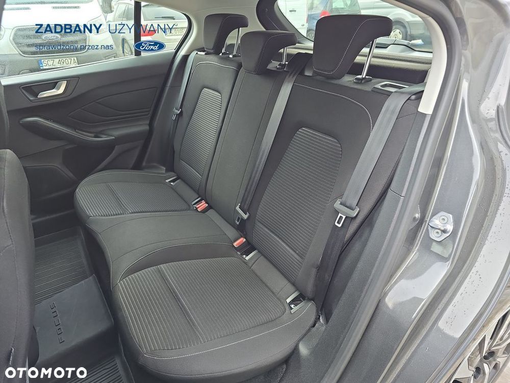 Ford Focus - 16