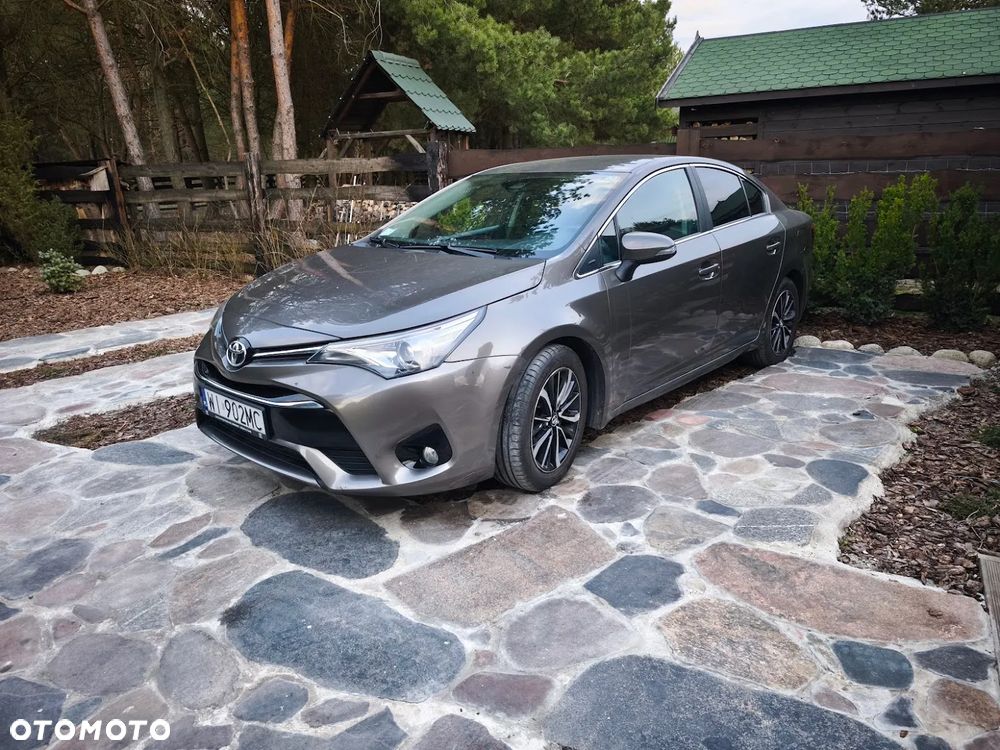 Toyota Avensis 1.8 Active - 7