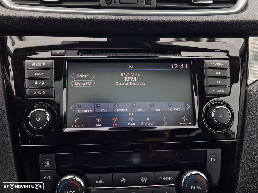 Nissan Qashqai 1.5 dCi N-Connecta DCT - 31