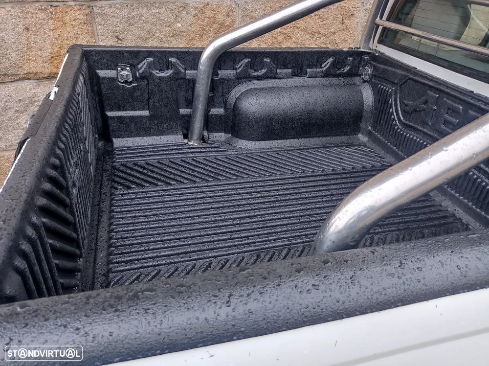 Nissan Pick Up 2.5 TD CD - 11