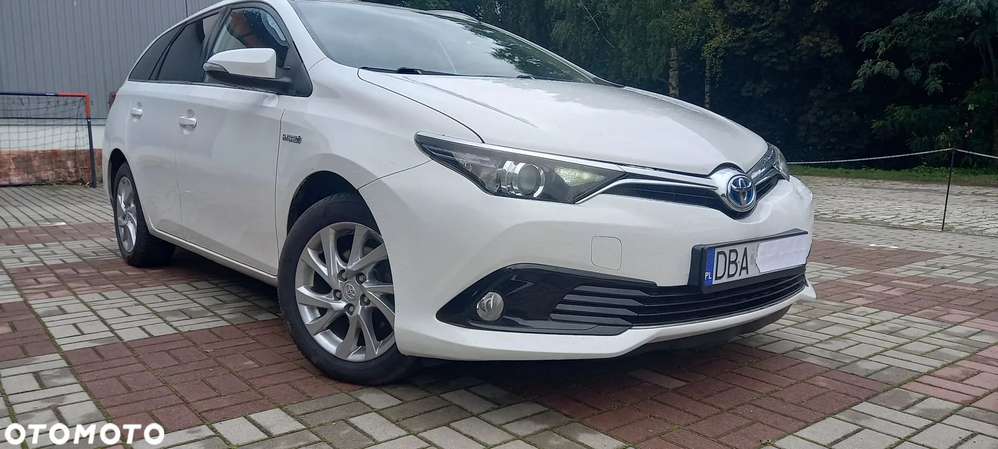 Toyota Auris 1.8 VVT-i Hybrid Automatik Executive - 1
