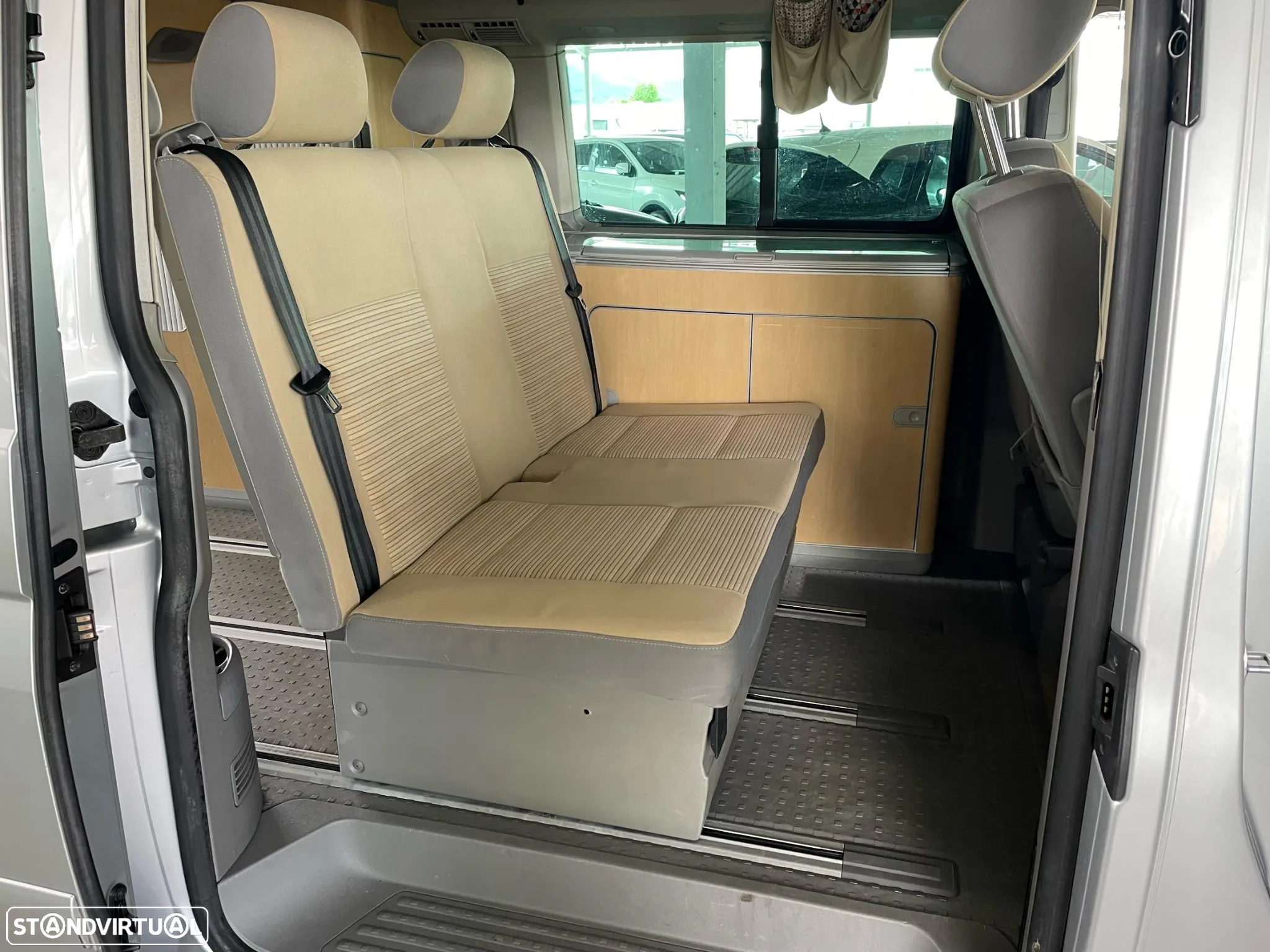 VW California T5 2.5 TDI Cx. Automática - Autocaravana - 12