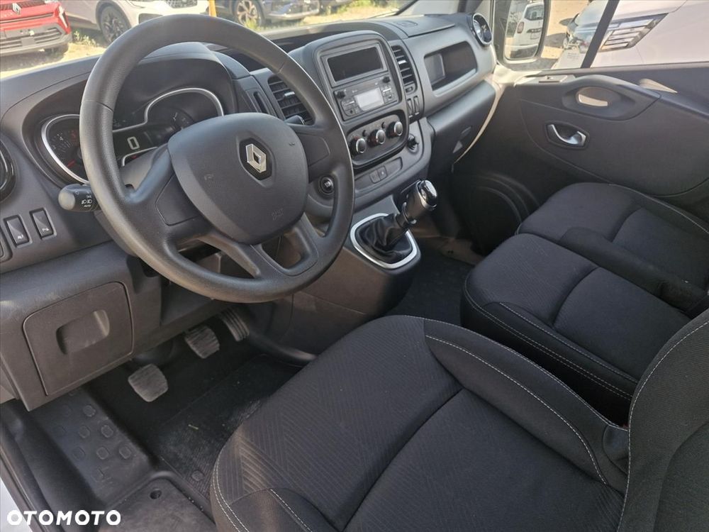 Renault trafic - 9