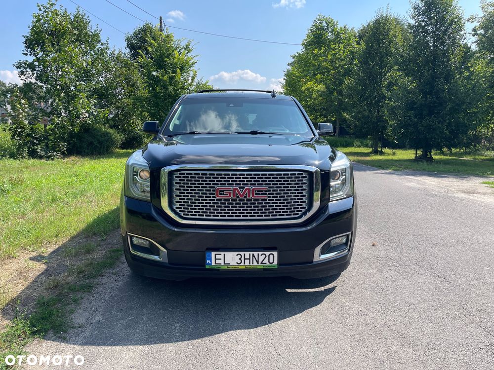 GMC Yukon Denali 6.2 - 8