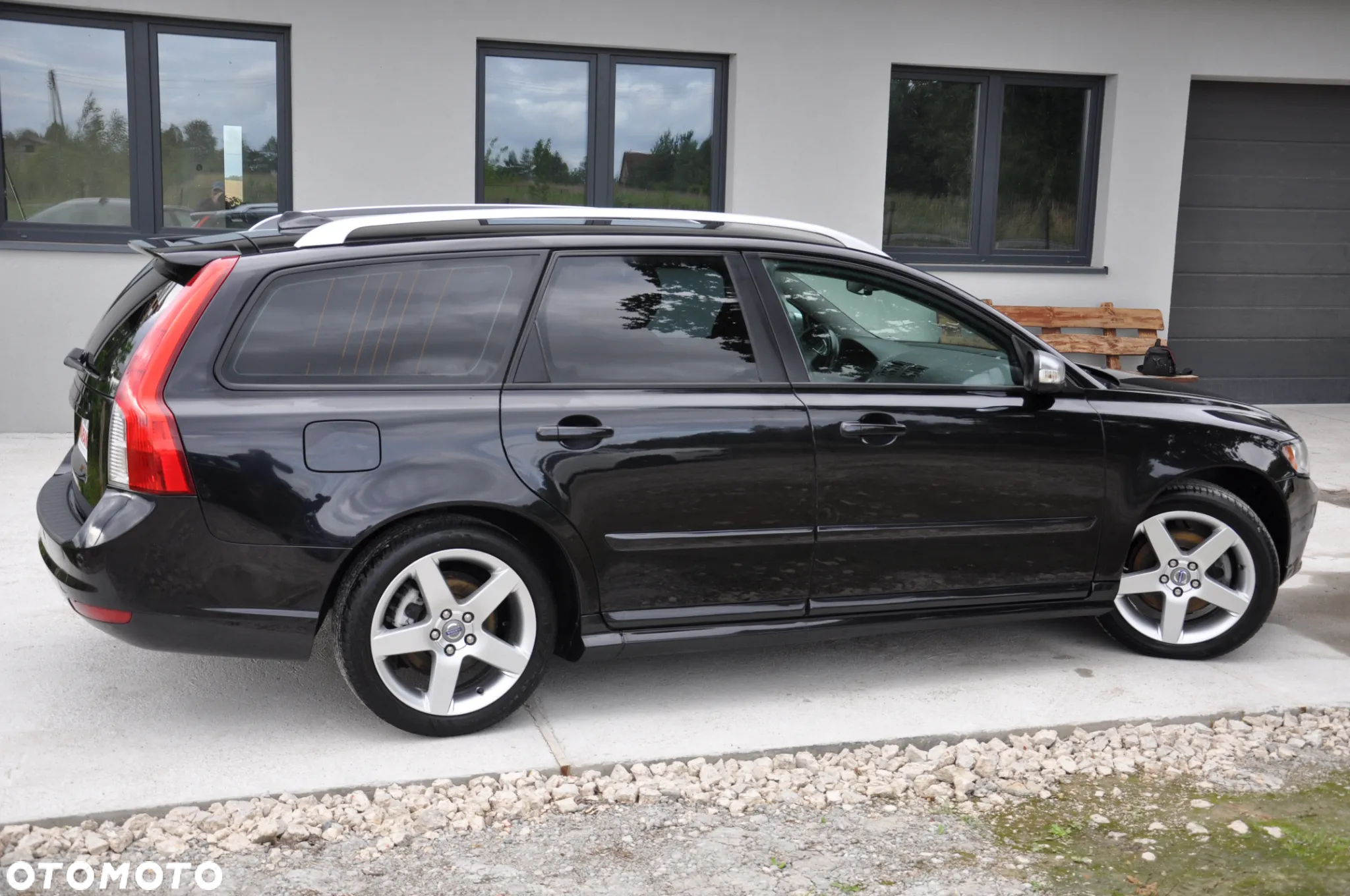 Volvo V50 2.0D R-Design Momentum - 38