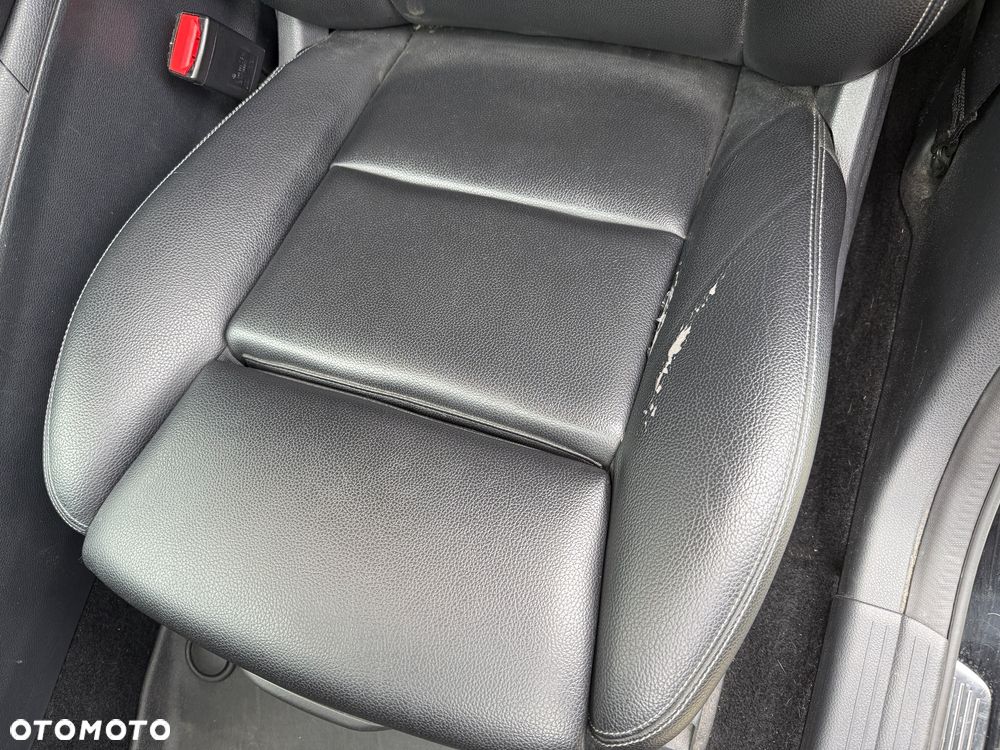 Mercedes-Benz GLA 250 4-Matic - 4